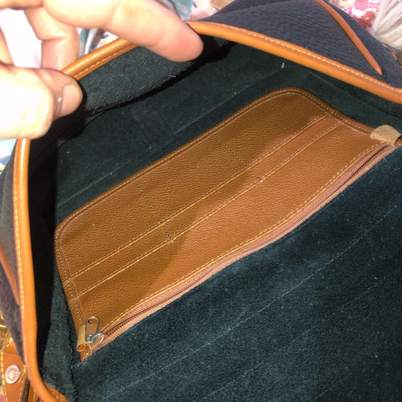 Vintage 1996 Dooney & Bourke ShoulderBag - Picture 7 of 12